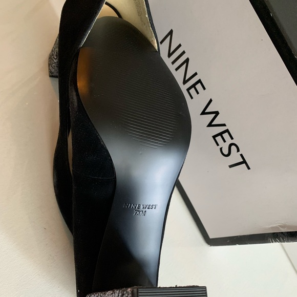 NINE WEST BLACK & SLIVER SHOES NEVER BEEN WORN - Picture 4 of 4